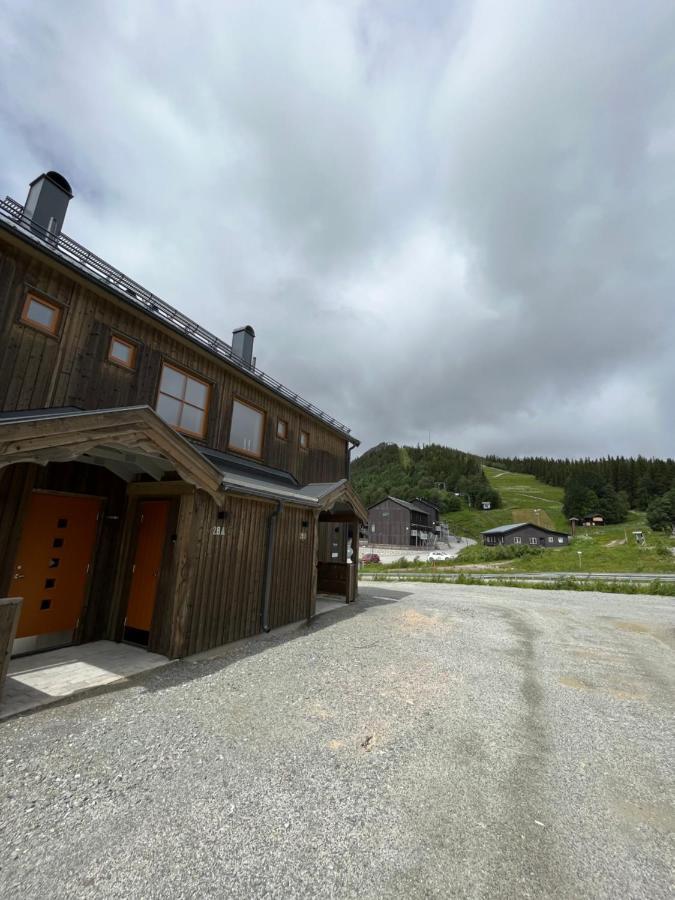 Funaesdalsporten Funaesdalen ภายนอก รูปภาพ