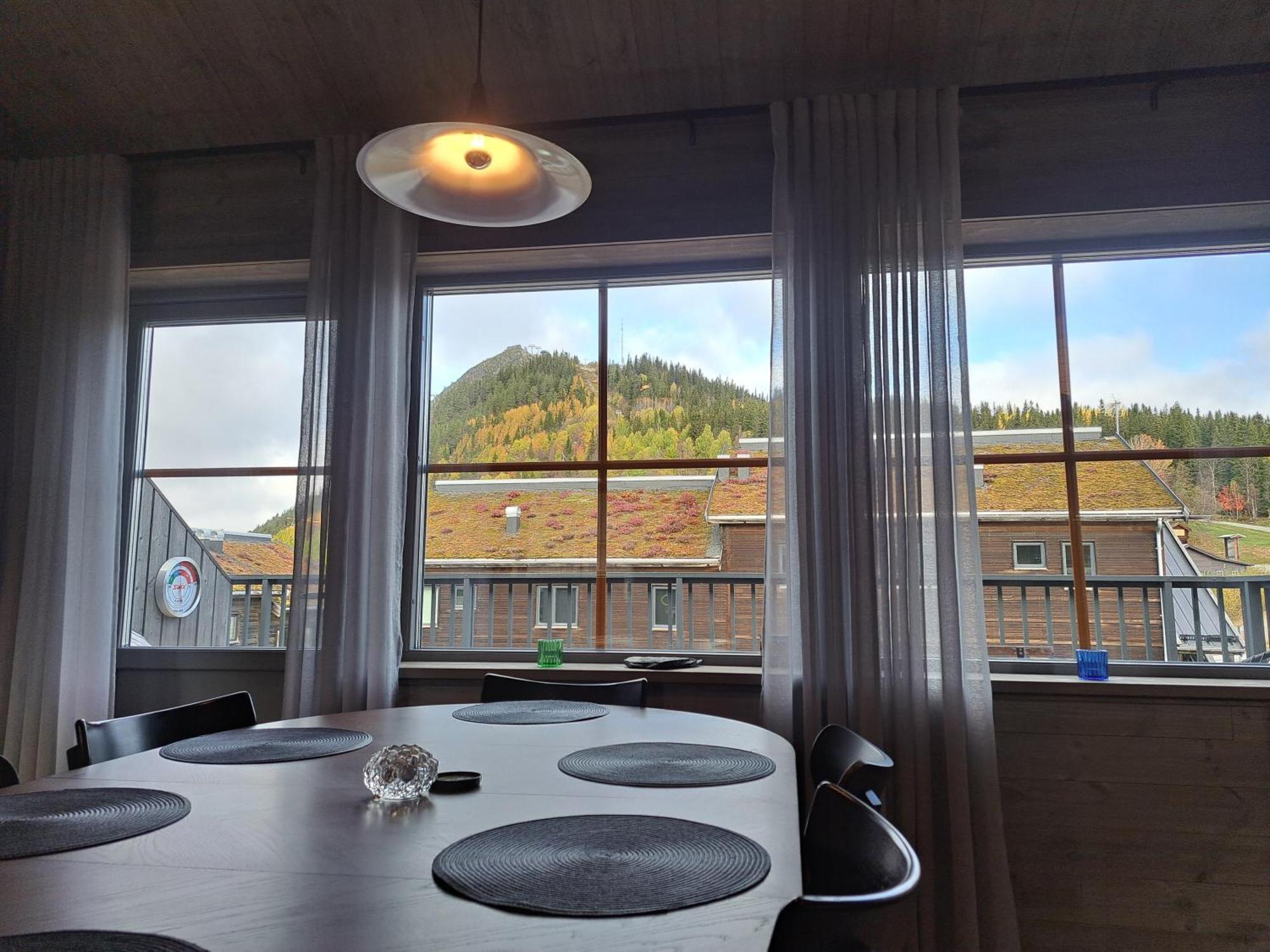 Funaesdalsporten Funaesdalen ภายนอก รูปภาพ